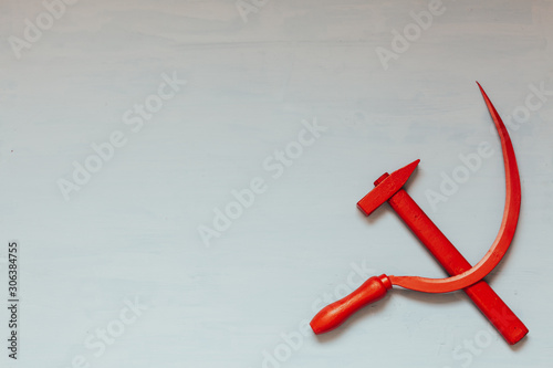 Fotografi red sickle and hammer communism Soviet Union history