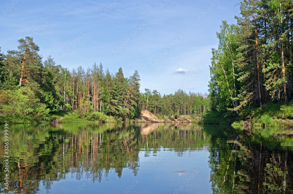 Lukh River