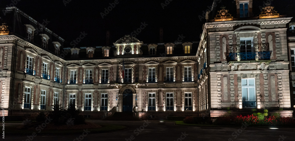 Fototapeta premium Office de tourisme de Colmar la nuit