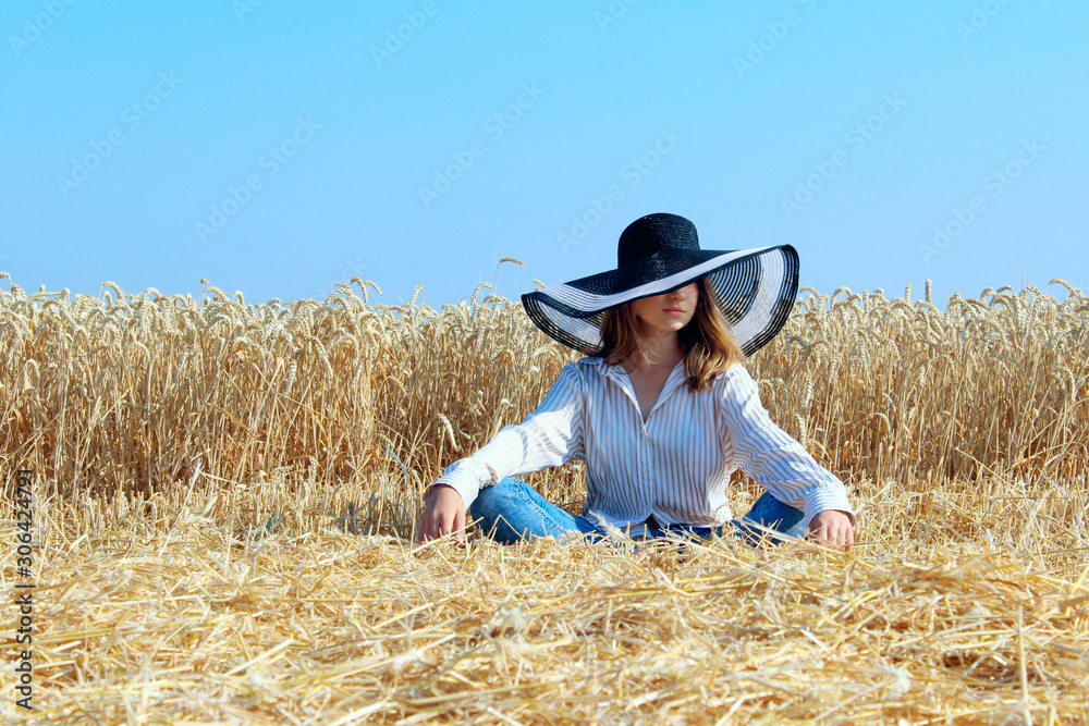 Young Teenage Girl Outdoors People Harvesting Concept Young Girl Sitting On A Wheat Field Over Blue Sky Background Carefree Young Woman Sitting Blue Sky Wheat Field Stock 写真 Adobe Stock Young Teenage Girl Outdoors People Harvesting Concept Young Girl Sitting On A Wheat Field Over Blue Sky Background Carefree Young Woman Sitting Blue Sky Wheat Field Stock 写真 Adobe Stock
