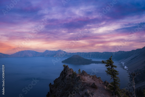 Wizard Island sunset from Merriam Point in Oregon