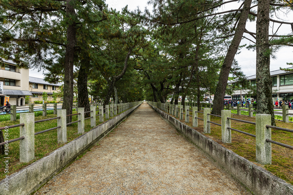 古都の参道