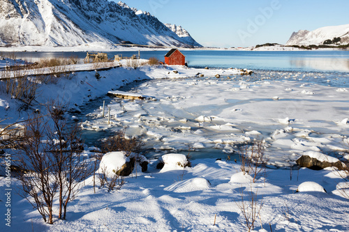 Fototapeta Naklejka Na Ścianę i Meble -  beautiful norwegian landscape