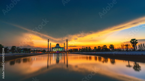 The beautiful light appeared on the back of a mosque in Thailand. © tanawat