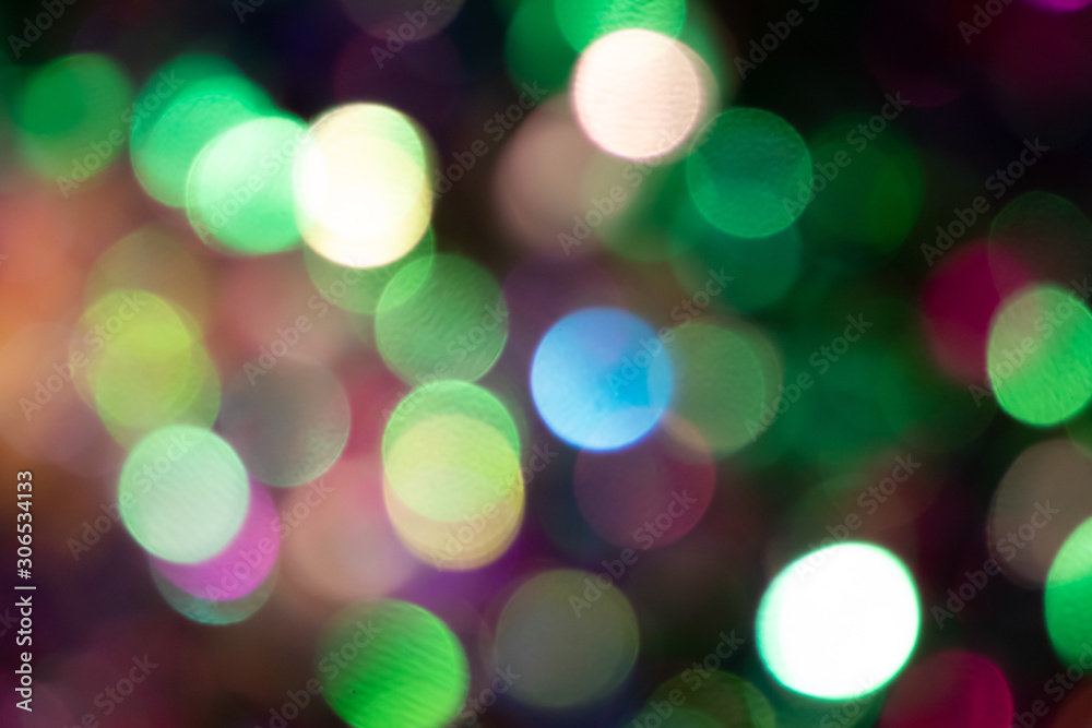 Funkelnde Lichter als buntes Bokeh ist der perfekte Hintergrund für Weihnachtsfeier, Silvesterparty und festliche Einladungskarten in der Adventszeit und an Neujahr Funkelnde Lichter als buntes Bokeh ist der perfekte Hintergrund für Weihnachtsfeier, Silvesterparty und festliche Einladungskarten in der Adventszeit und an Neujahr
