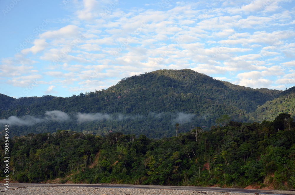 Rio del madre Manu amazonie Pérou
