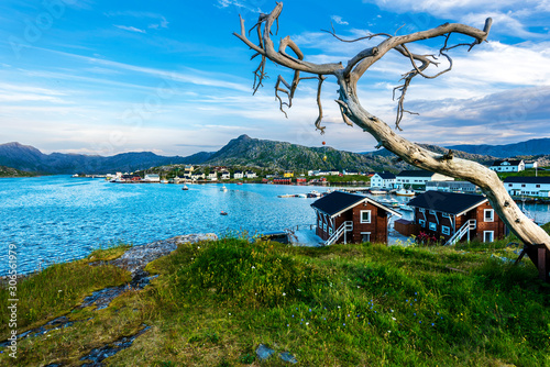 Fototapeta Naklejka Na Ścianę i Meble -  View at the Gjesvaer village and the Barents Sea coast  in the west of Magroya island. Nordkapp Municipality in Norwegian Finnmark county.