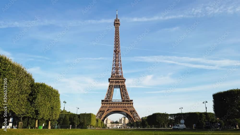 eiffel tour and Paris cityscape