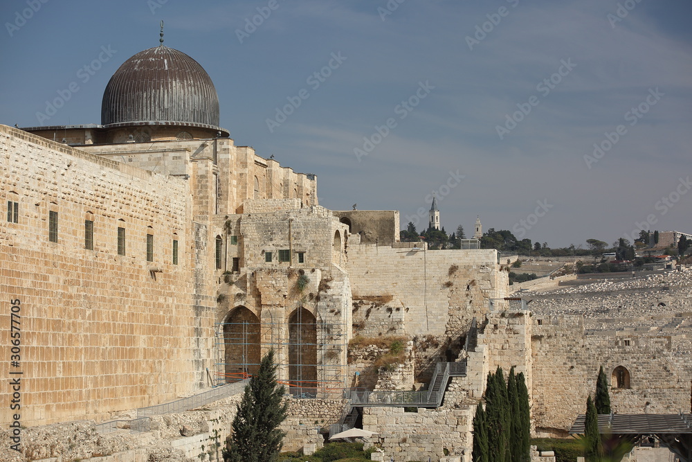 wall of the jerusalem WITH VIEW AT TEMPLE mOUNT, GRAY CUPOLA OF aL AQSA MOSQUE