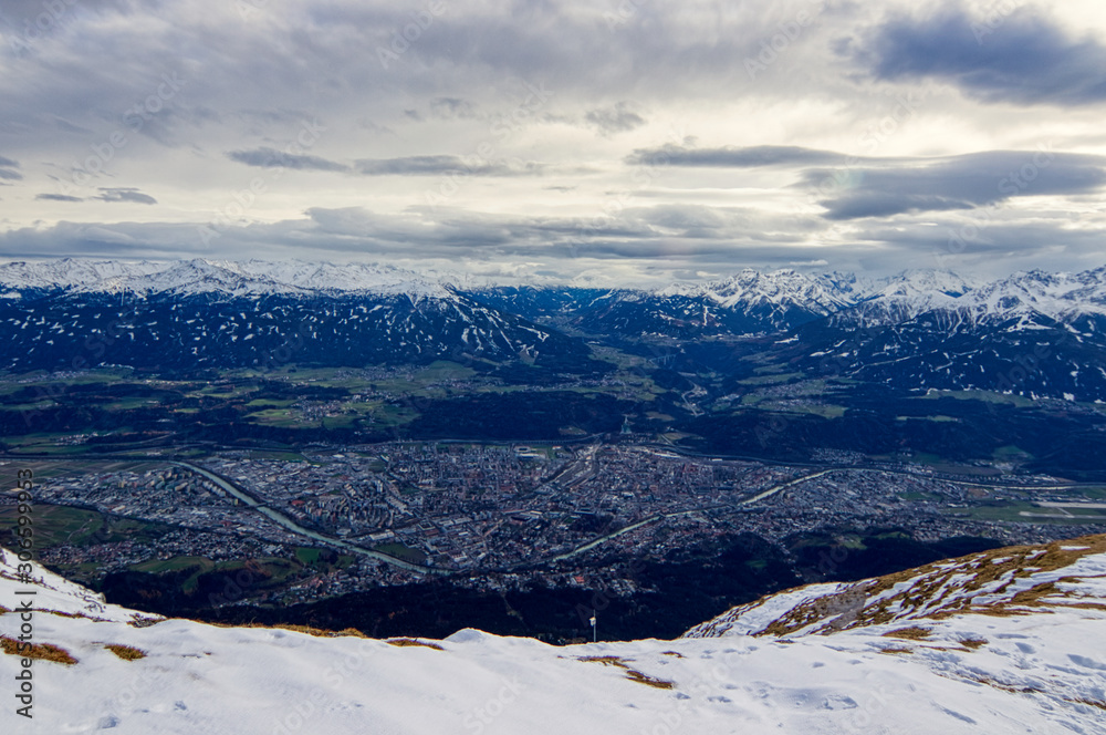 Fototapeta premium winter in the mountains over innsbruck