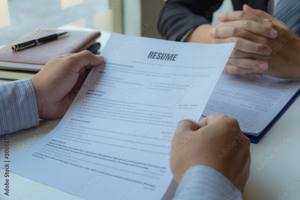 Applying for work, presenting yourself to executives, and applying for business Applying for work, presenting yourself to executives, and applying for business