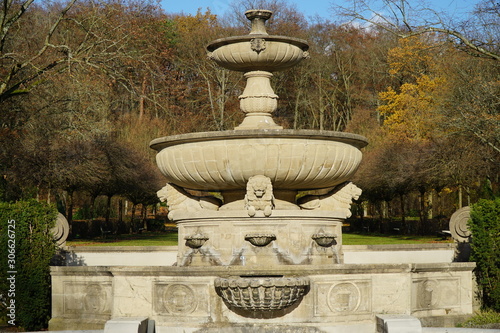 Brunnen