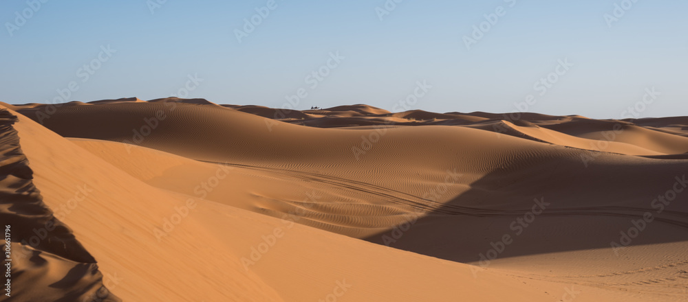 Sand landscapes and dunes in the Sahara desert.