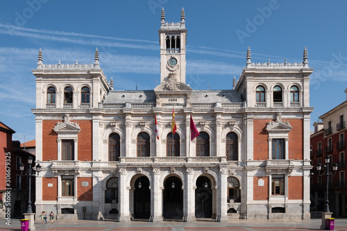 Town hall at the mainsquare of Valladolid, Spain © Vincent