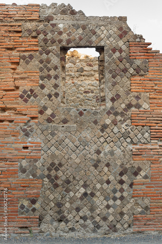 Quadro em tela Opus reticulatum brickwork in an opus mixtum wall of Pompeii (Pompei)