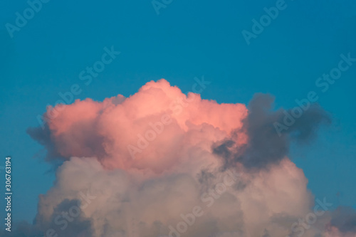 unusual pink sunset clouds