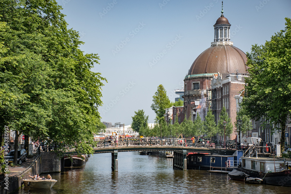 Voyage à Amsterdam dans la capitale de la Hollande