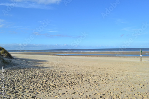 Technique, nature, sands