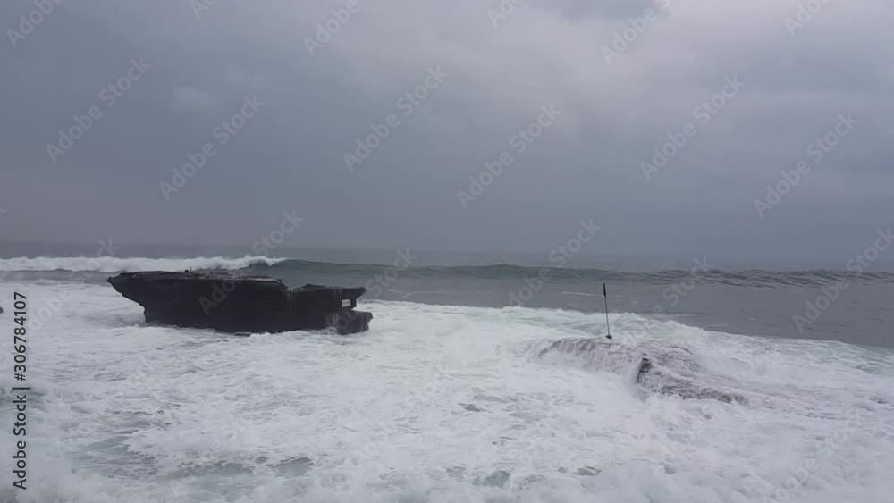 Tanah Lot temple, Bali, Indonesia Tanah Lot temple, Bali, Indonesia