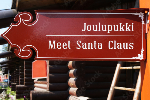 Foto Sign to Santa Claus in the Rovaniemi