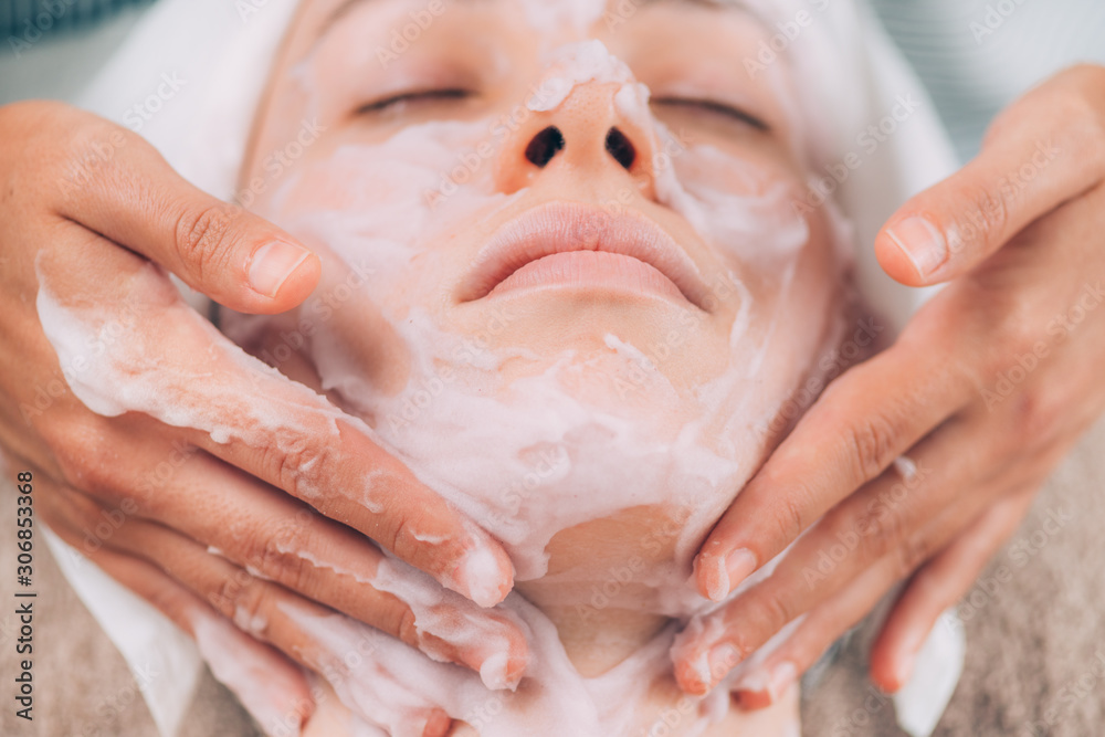 Facial Mousse Mask. Calming Beauty Treatment for Face