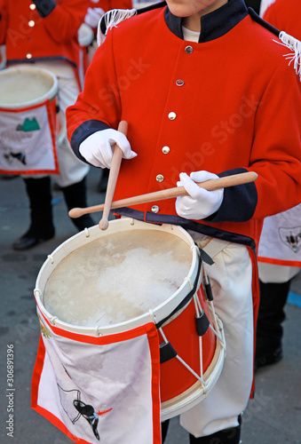 tocando el tambor tamborrada san sebastián país vasco  IMG_5080-as19 photo