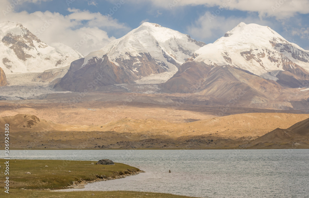 Tashkurgan, China - located 3.500m above the sea level, along the road between Kashgar and Tashkurgan, the Kala Kule Lake offers some amazing sights and colors 