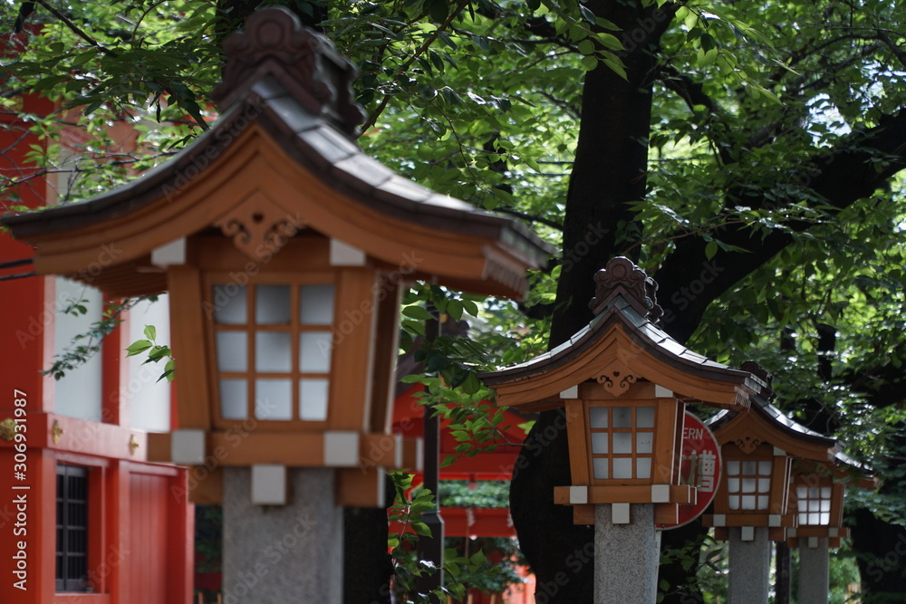 paths lights in pagoda style