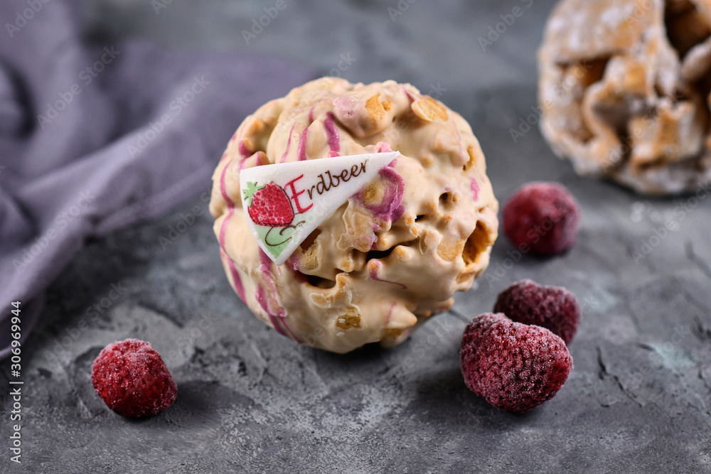 Round ball shaped traditional food called 'Schneeballen', meaning