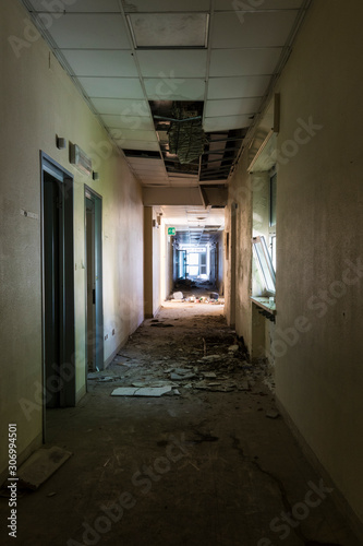 Urban exploration in an abandoned hospital 