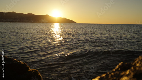 Sonnenaufgang an der Küste Spaniens