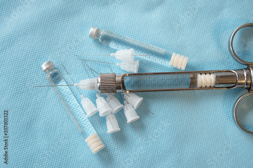 carpool syringe for local dental anesthesia with disposable needles photo