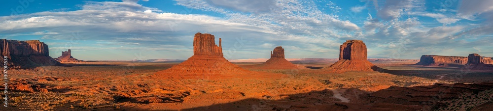 Monument valley sandstone buttes Monument valley sandstone buttes