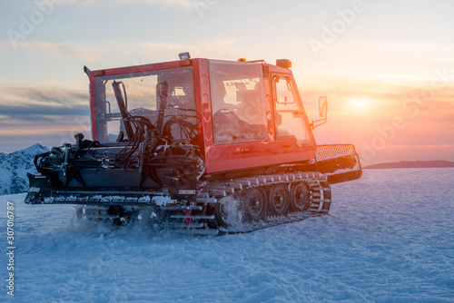 snowcat photo