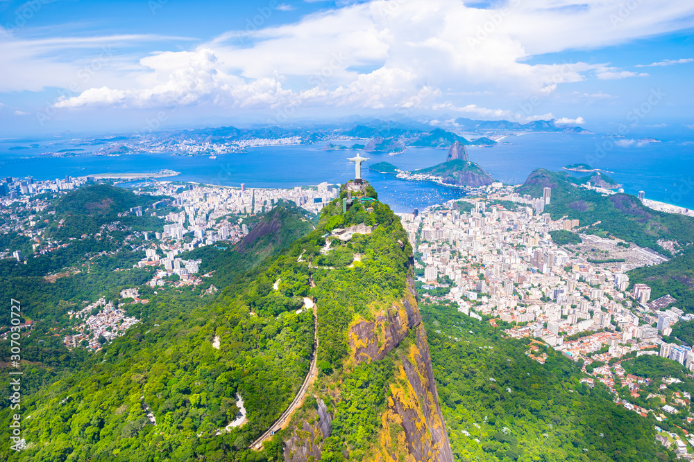 Φωτογραφία Beautiful aerial view of Rio de Janeiro city with Corcovado and Sugarloaf Mounta