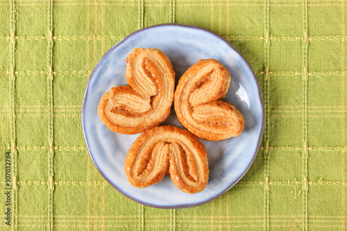 Butterfly cookies on the plate    photo