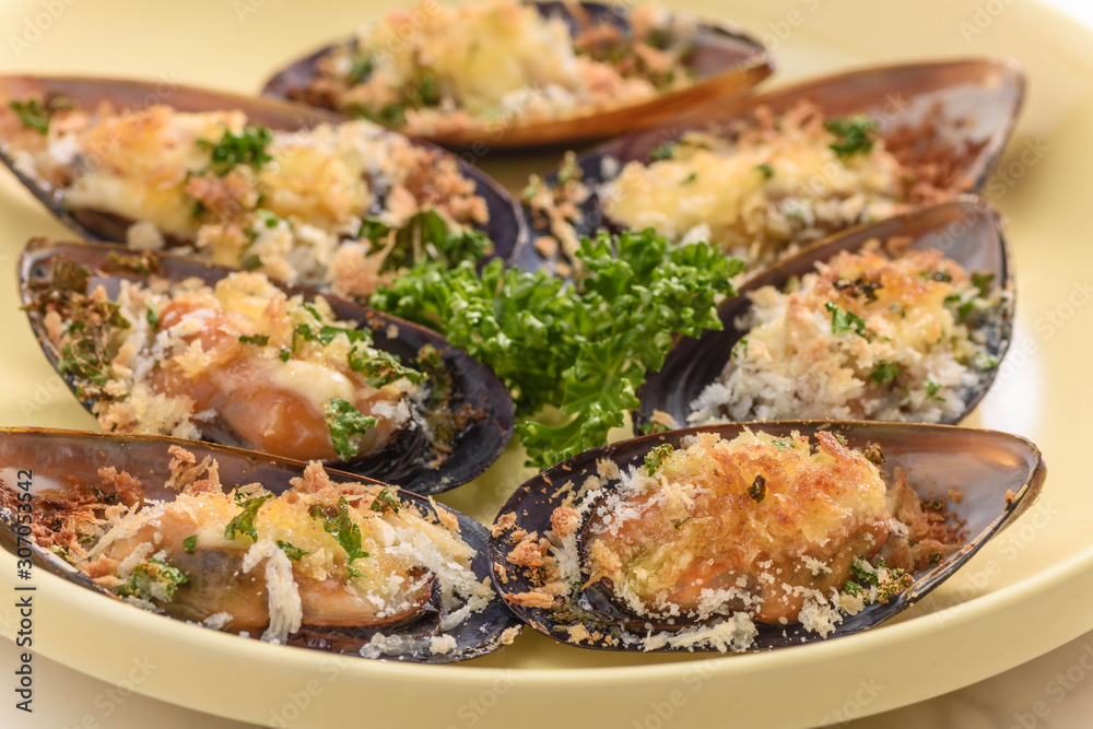 ムール貝の香草パン粉焼き ムール貝の香草パン粉焼き