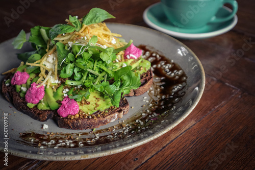 Avocado Sandwich with with beet hummus