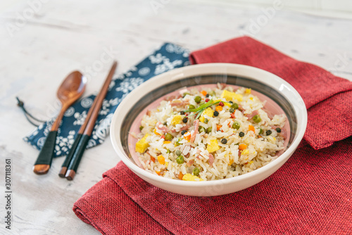 фотографія Cantonese fried basmati rice with ham and eggs