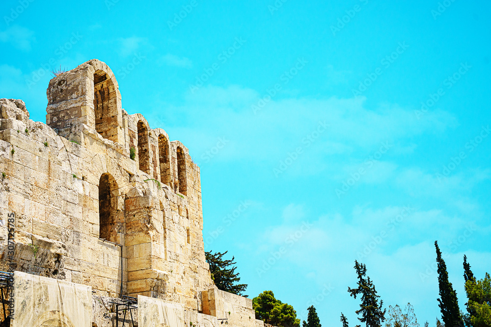 Obraz premium Parthenon in Acropolis Athens Greece on blue sky background.