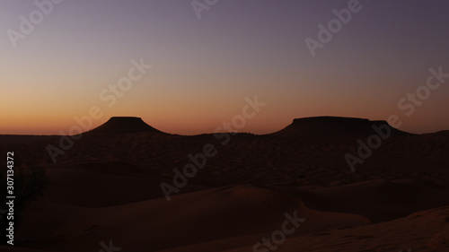 Tramonto nel Sahara