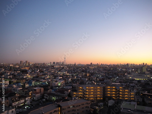 下町の夕暮れ