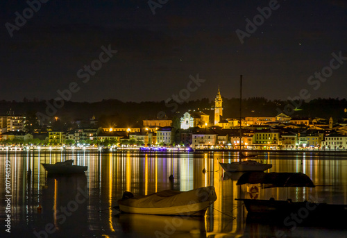  Arona sul Lago Maggiore di notte