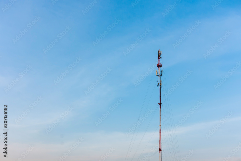 The antenna and the beautiful sky The antenna and the beautiful sky