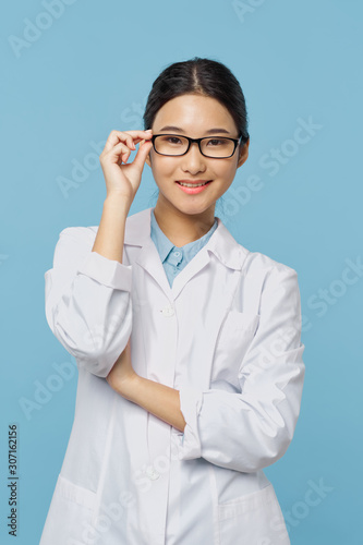 female doctor medicine