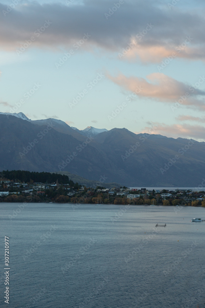 Lake Wakaipu in Early Morning