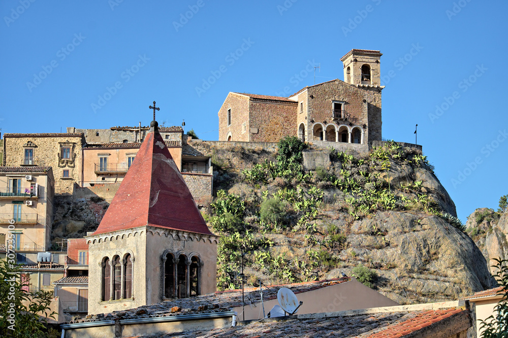 Obraz premium Nicosia Old Town, Sicily