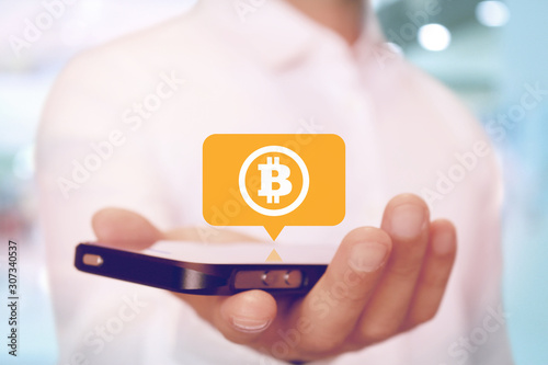 ビットコイン 仮想通貨とスマホ アプリ Bitcoin wallet application smartphone