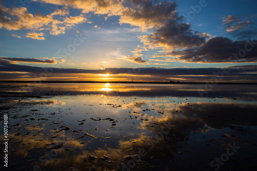 Fototapeta Naklejka Na Ścianę i Meble -  Stunning cloud and sunset reflection in Lake Tyrrell, Victoria, Australia.