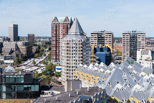 Rotterdam, vanaf het Witte Huis photo